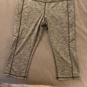Womens Xersion capri workout pants XL